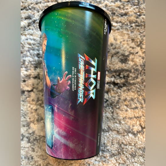 Thor Love and Thunder Cinema Cup with figurine - Picture 4 of 7